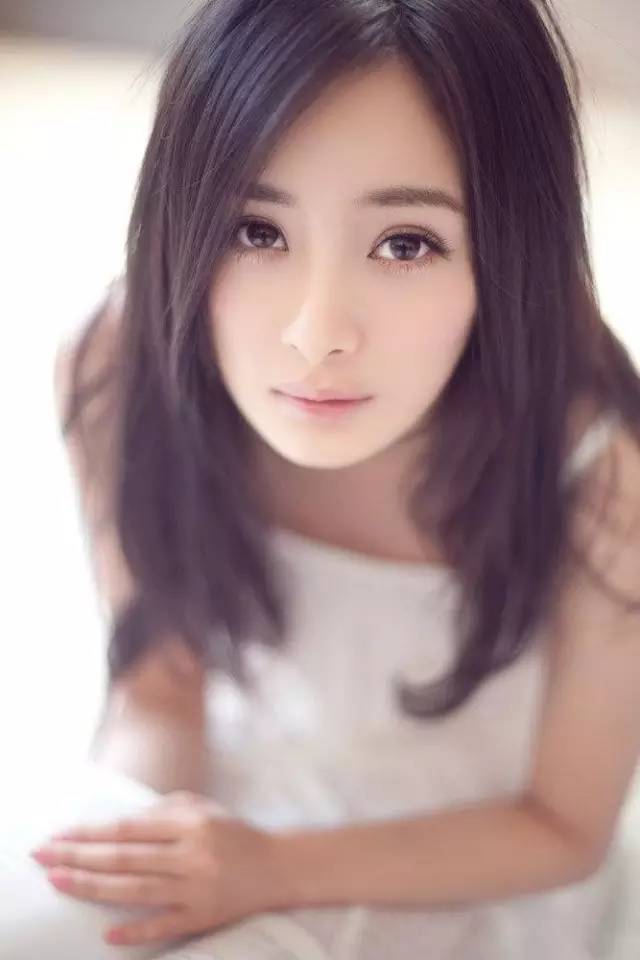 222间房主播跳舞 侦探俱乐部